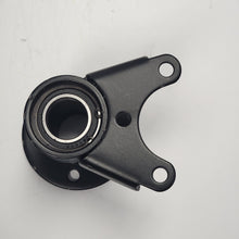 Charger l&#39;image dans la galerie, 48V Renegade rear axle shaft hub