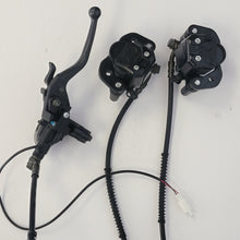 Charger l&#39;image dans la galerie, 48V Renegade rear hydraulic brake.