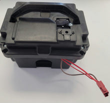 Load image into Gallery viewer, 24V7A battery with case and Fuse For CAN AM Mavric