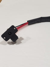 Charger l&#39;image dans la galerie, UTV Buggy 2000N charging port and cable